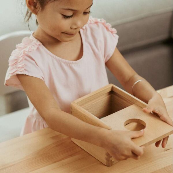 Cubo Montessori Box Green Product Award Nominee